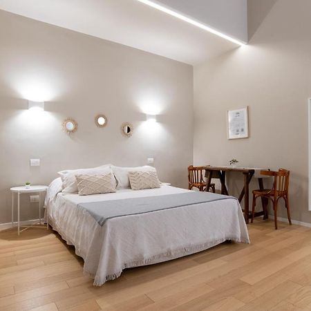 Room24 L Bari Buitenkant foto