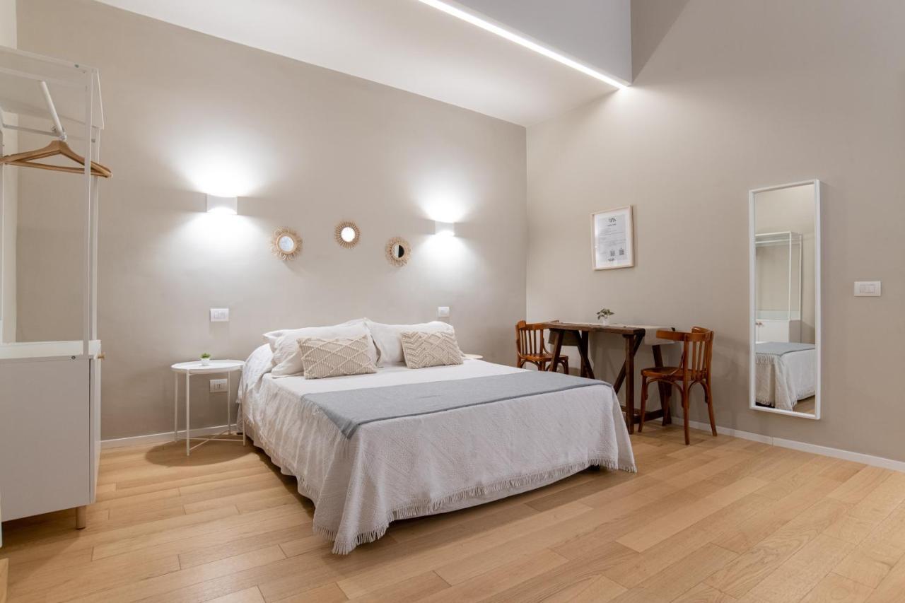 Room24 L Bari Buitenkant foto